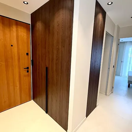 - Sleeps 4 - Air Conditioning And Wi-fi Casa vacanze *